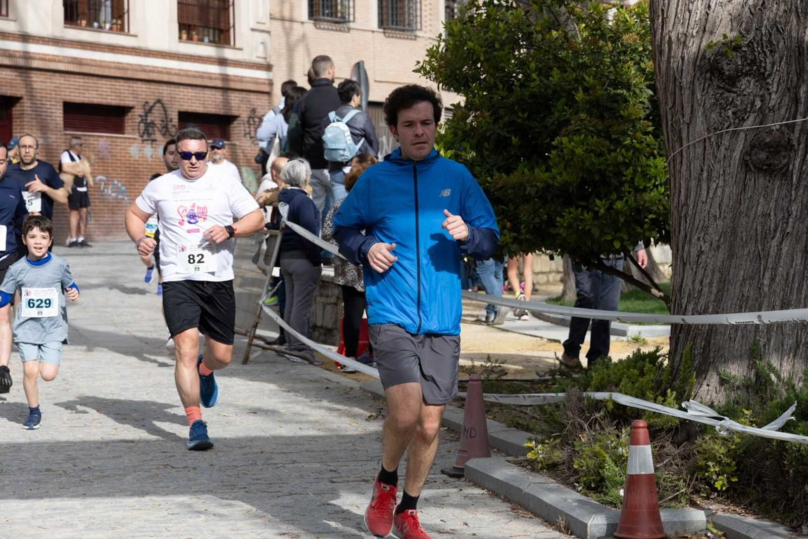 Más de 2.100 participantes corren  para promover la salud en Jaén, en imágenes (2)