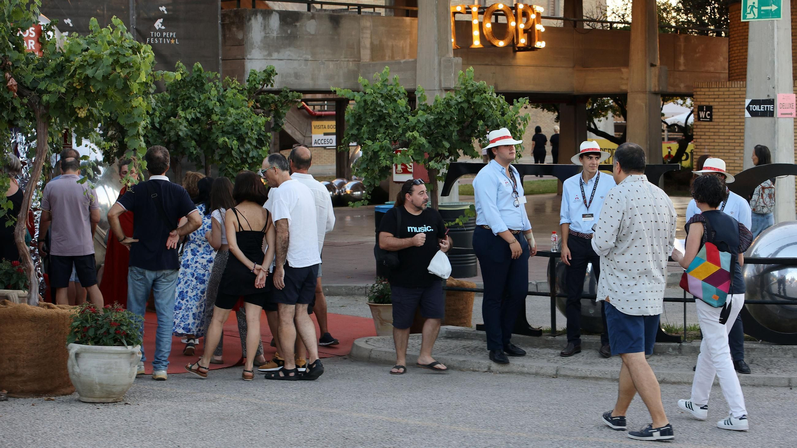 Búscate en el concierto de Amaral en el Tío Pepe Festival en Jerez