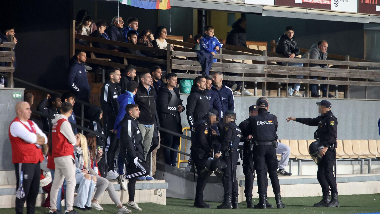 Imágenes del derbi entre Xerez CD y Xerez DFC en Chapín