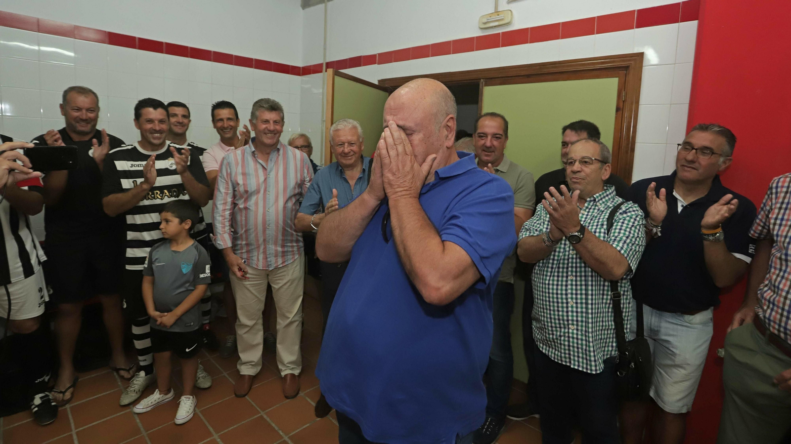Gabriel Navarro Baby, emocionado en su homenaje en el Nuevo Mirador.