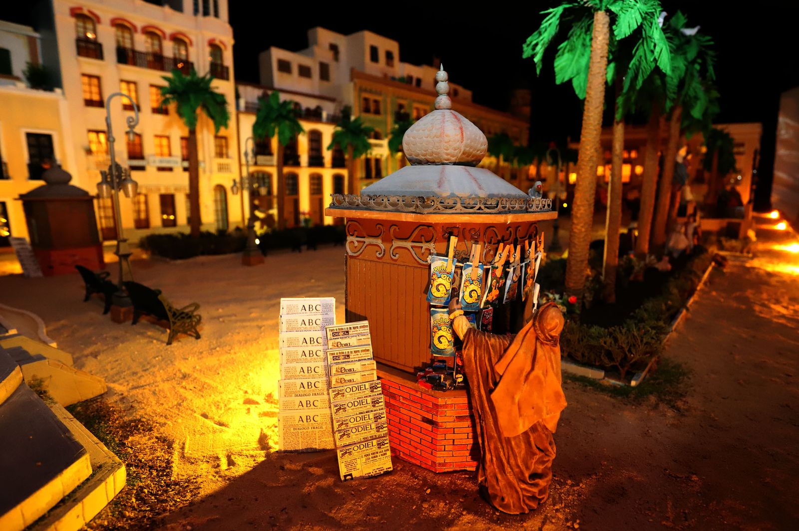 Belén del Ayuntamiento de Huelva basado en la antigua Plaza de las Monjas