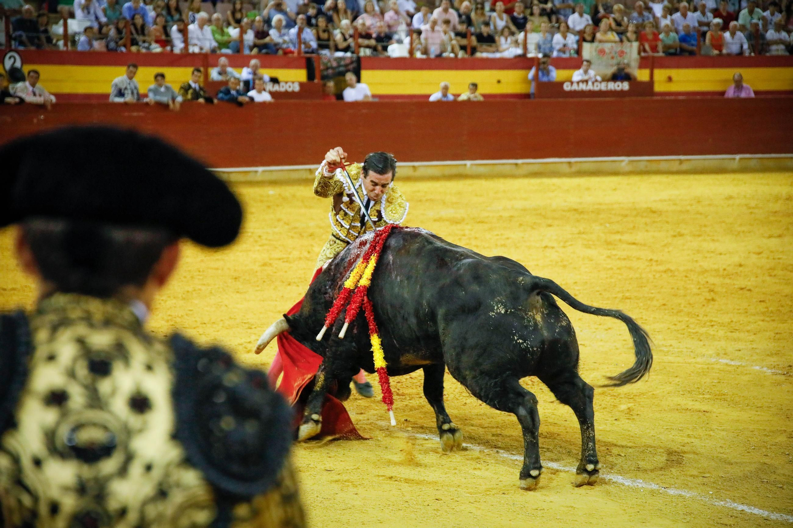 Imágenes de la corrida de toros en Roquetas de Mar