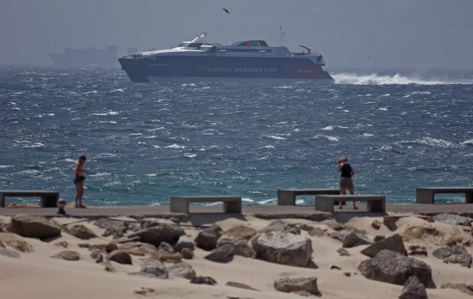 Fotos del temporal de levante en Tarifa