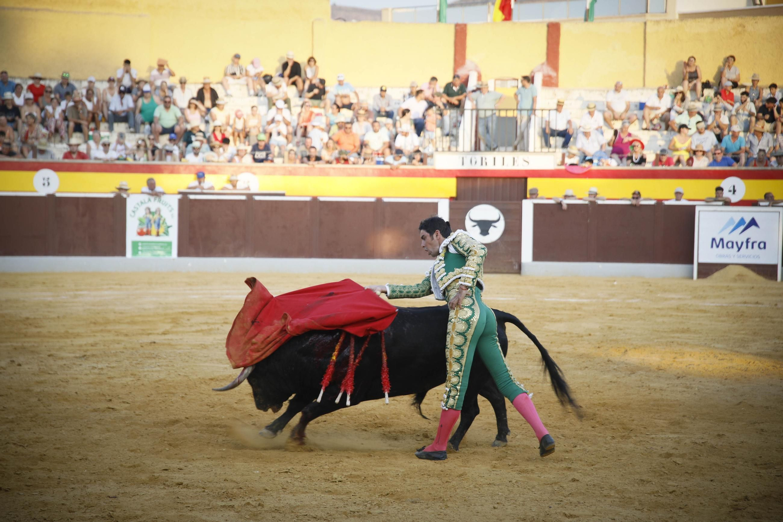 Corrida de toros Berja con un toro indultado, en imágenes