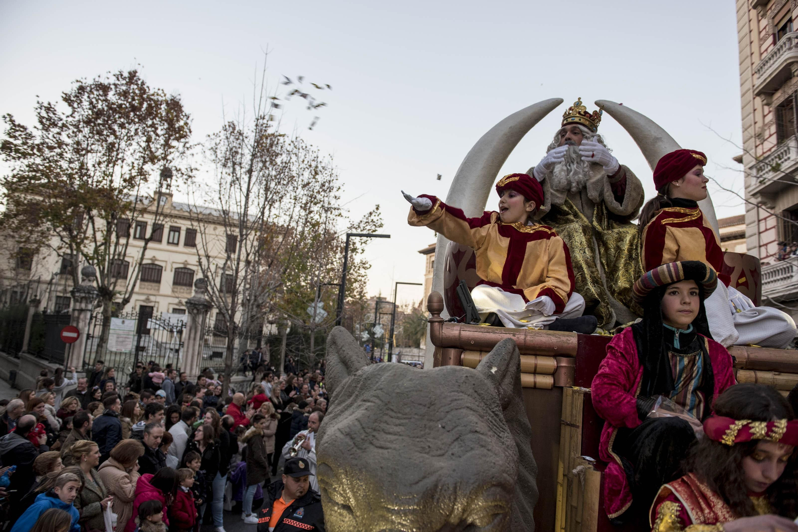 Granada aguarda las nuevas restricciones Covid de la Junta para ver si afectan a la Cabalgata