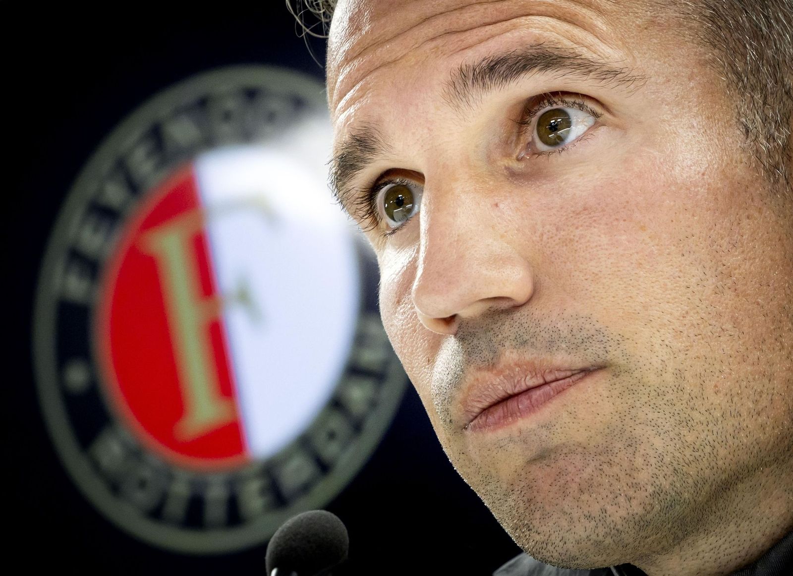 Robin van Persie, en una comparecencia ante los medios de comunicación.