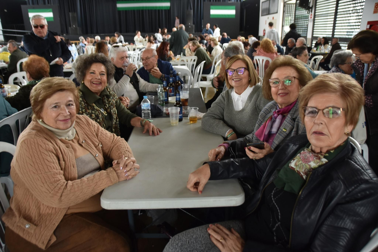 Villa del Río celebra el Día de Andalucía con el reparto de más de 2.000 cantos