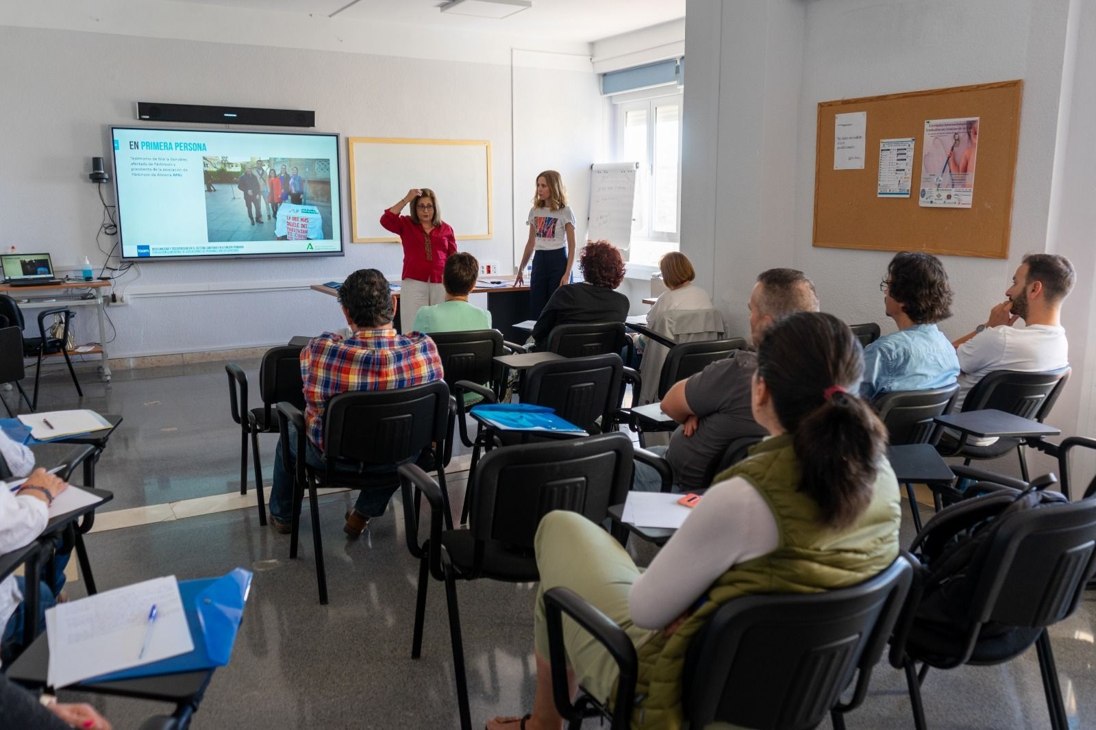 Distrito Almería promueve la formación de sanitarios en atención a la discapacidad