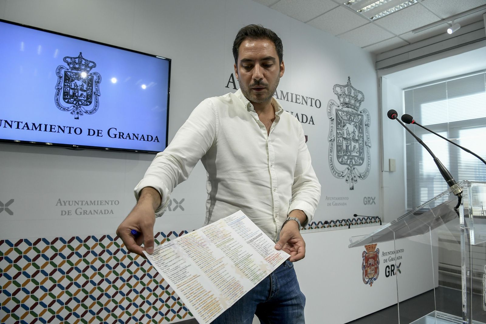 El Ayuntamiento de Granada retoma los talleres presenciales en los centros cívicos con 122 cursos y más de tres mil plazas