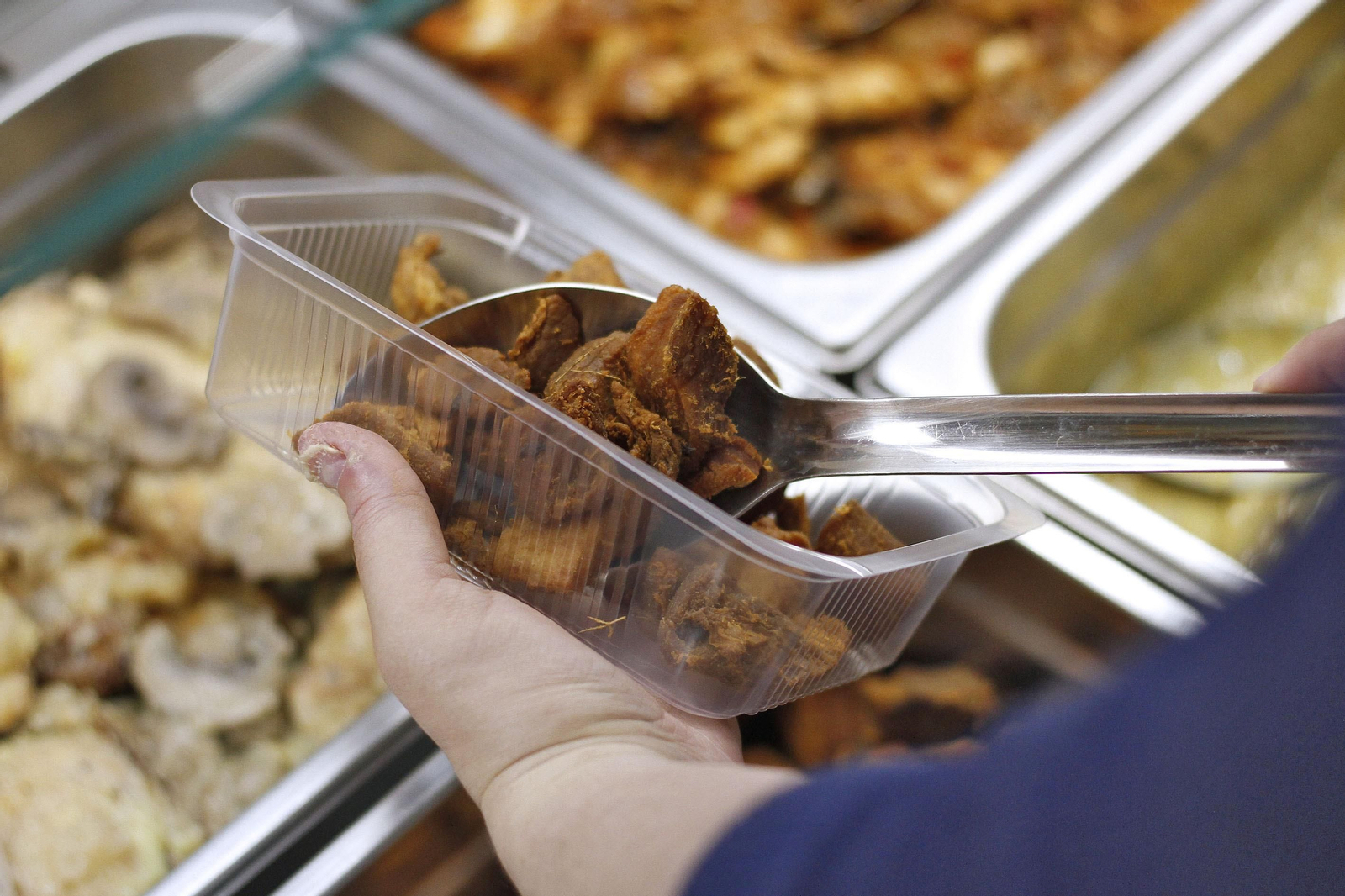 Servicio municipal de comida a domicilio.