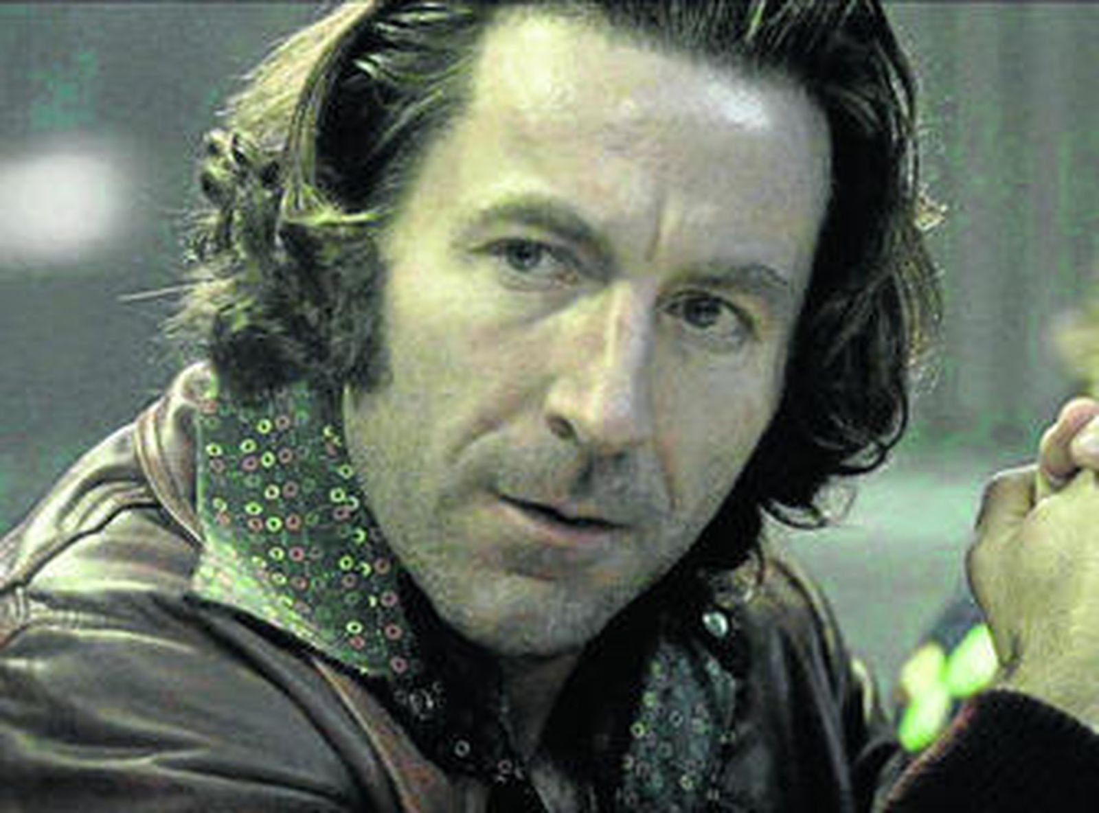 El actor malagueño interpreta a un personaje alcohólico y maltratador en 'Balada triste de trompeta'.