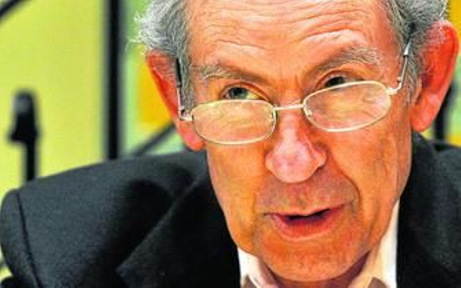 Salvador Tarragó, durante la entrevista antes de presentar el libro sobre su obra en el Ateneo.