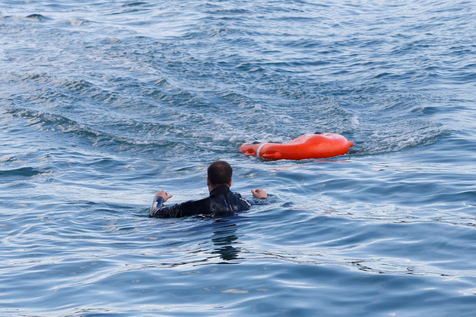 Las fotos de la presentación de la boya de salvamento Usafe en Algeciras