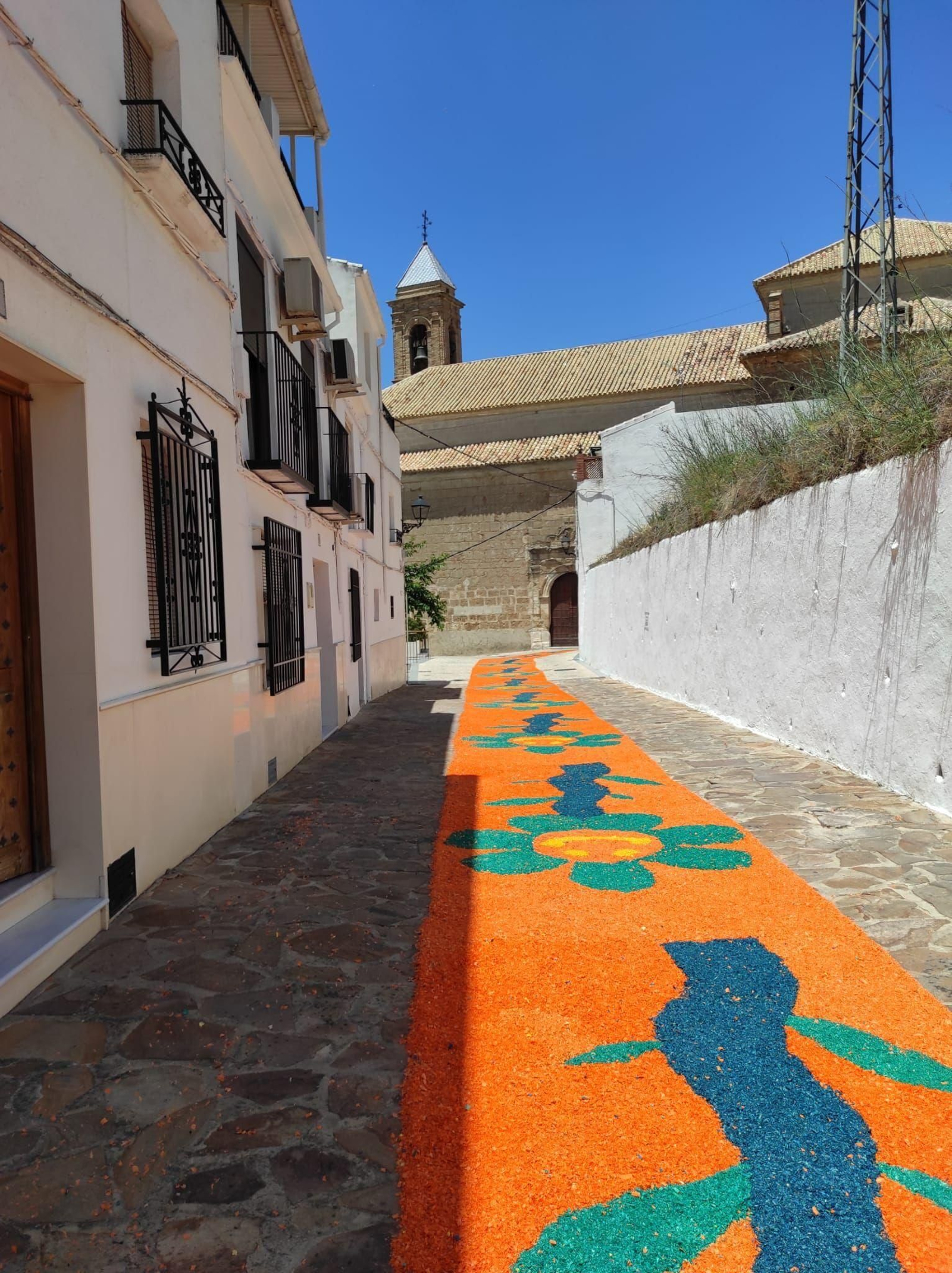 Un recorrido en imágenes por las coloridas alfombras del Corpus en Valenzuela, Belmez y Carcabuey