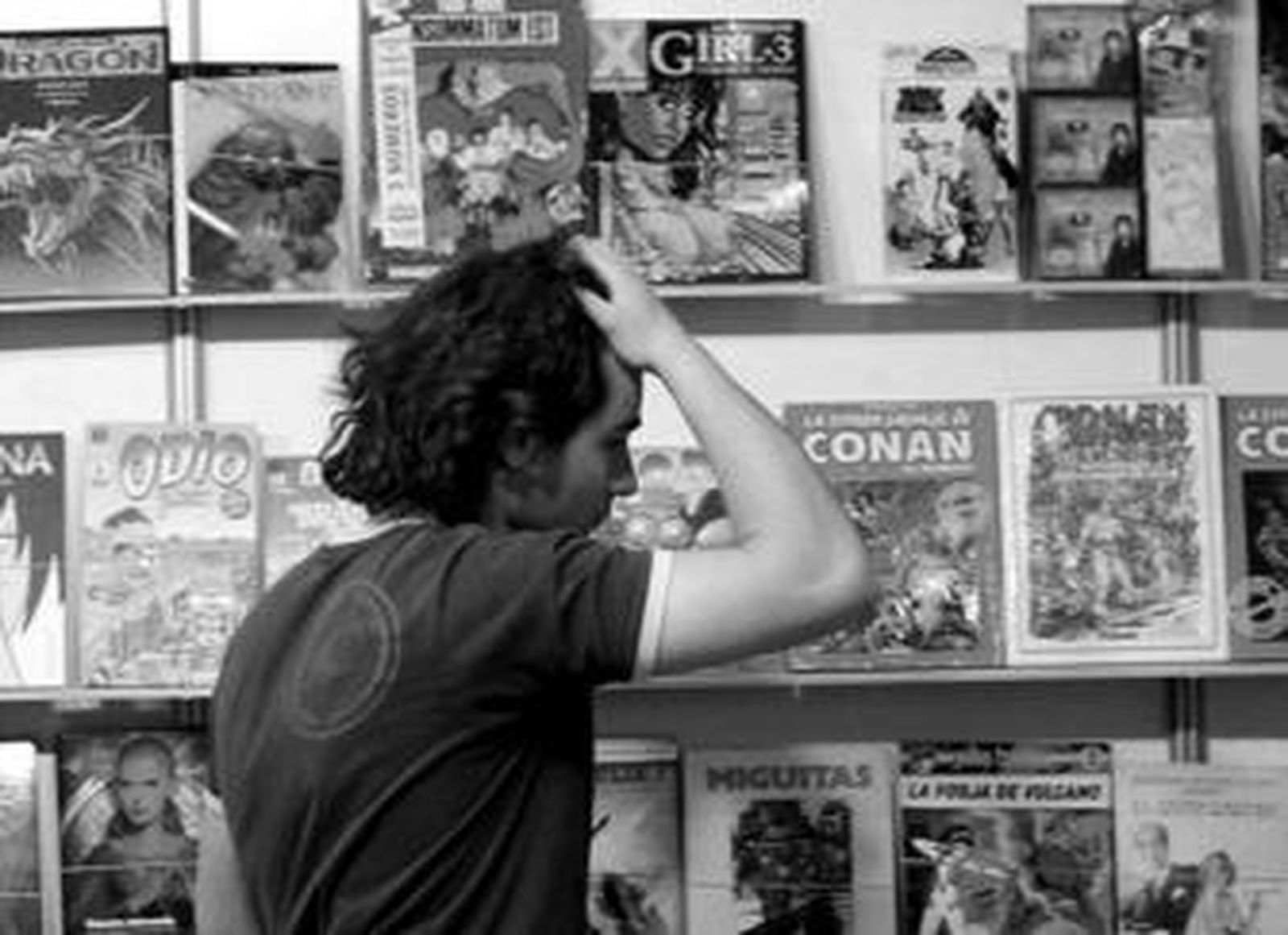 Punto de venta de tebeos en el salón del cómic de Granada.