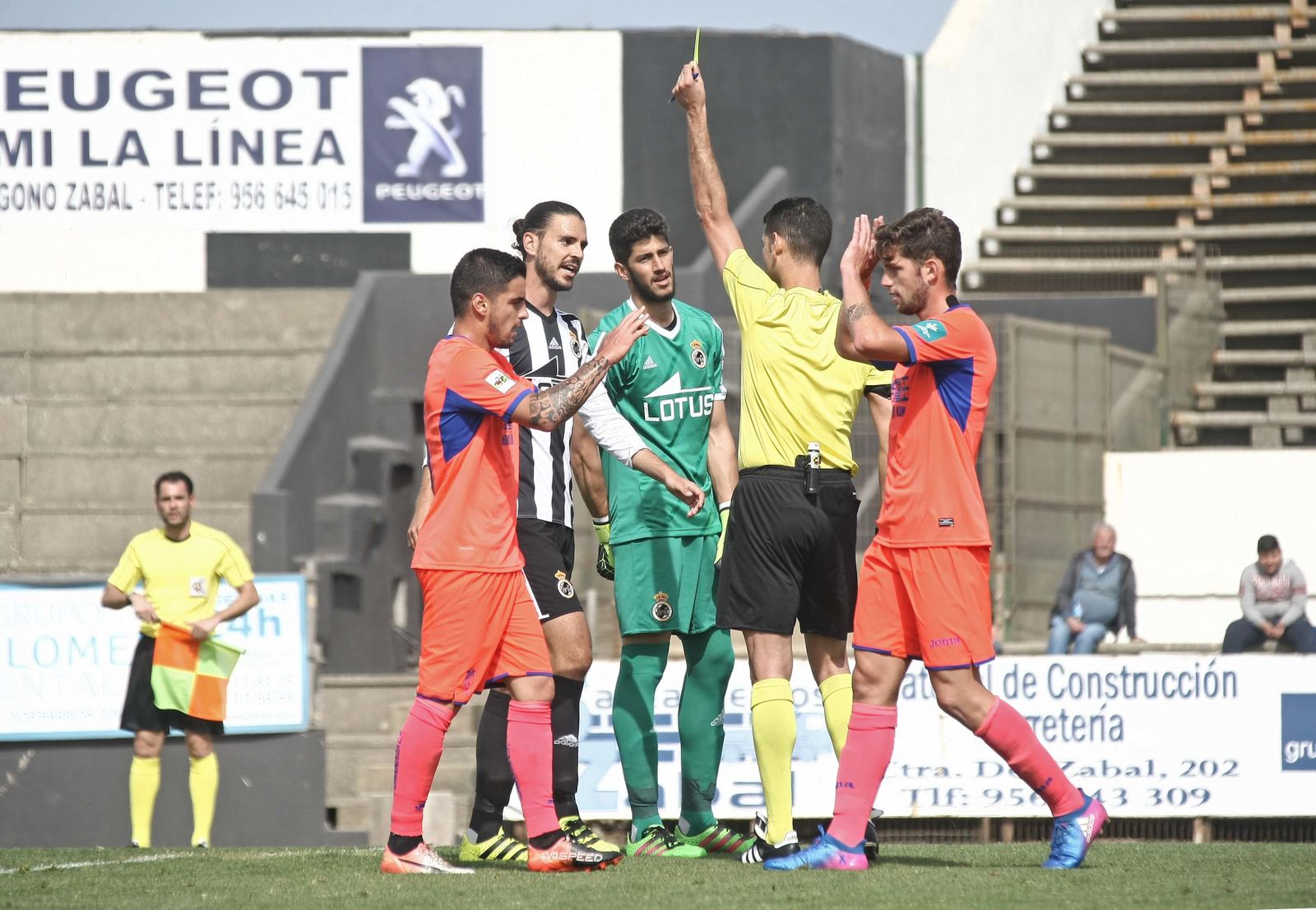 Las imágenes del Balona-Granada B