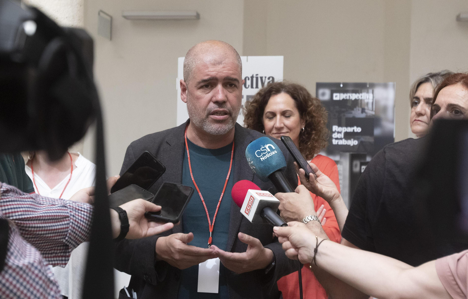Unai Sordo atiende a los medios antes de las jornadas.
