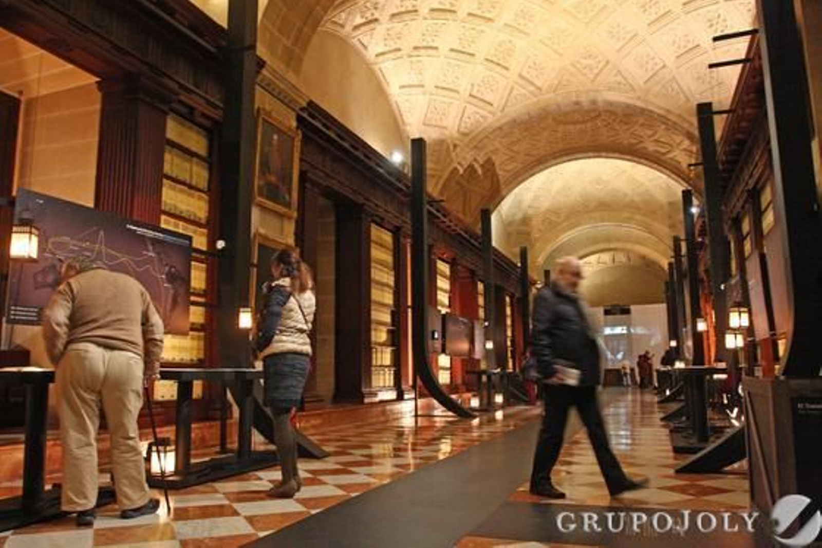 Las imágenes de las joyas del Archivo de Indias