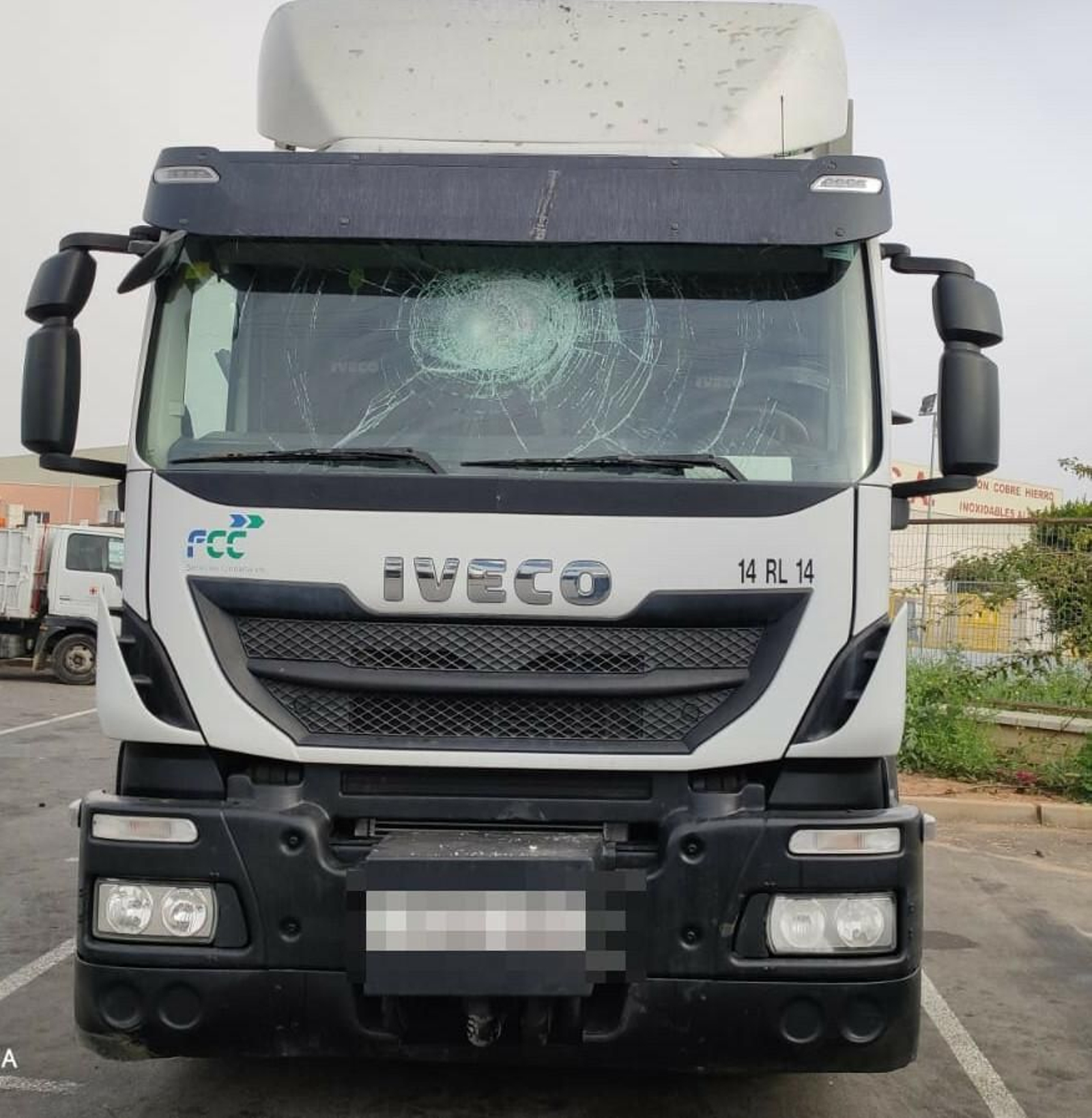 Imagen de uno los camiones de la basura afectado