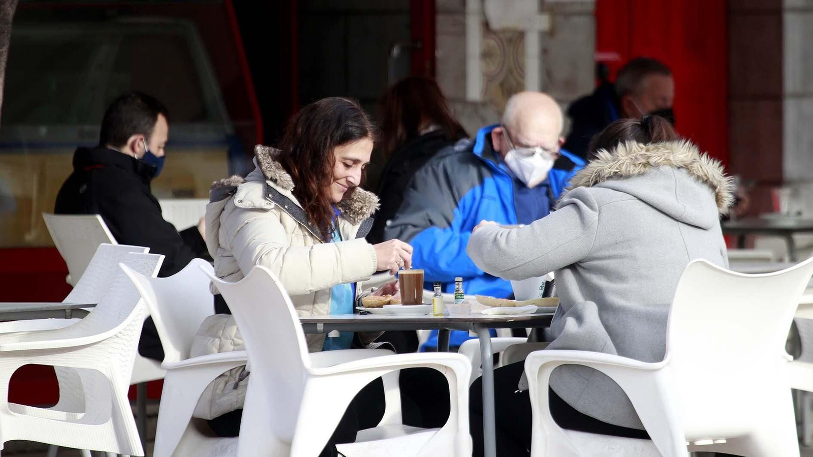 Apertura del comercio no esencial y los bares de Los Barrios