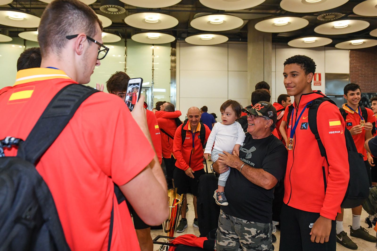 El recibimiento a los cajistas campeones de Europa, en fotos