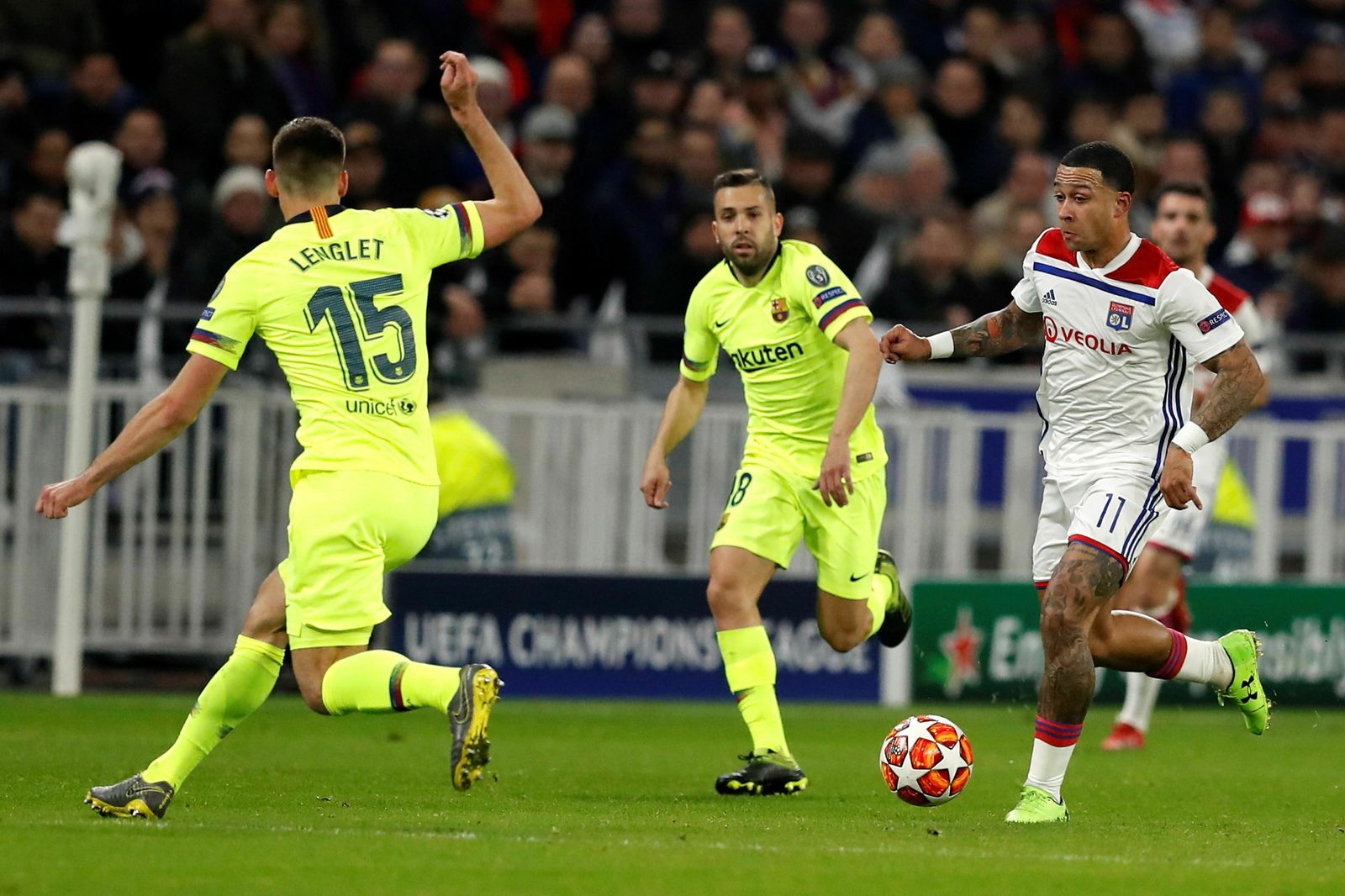 Las imágenes del Olympique de Lyon-FC Barcelona