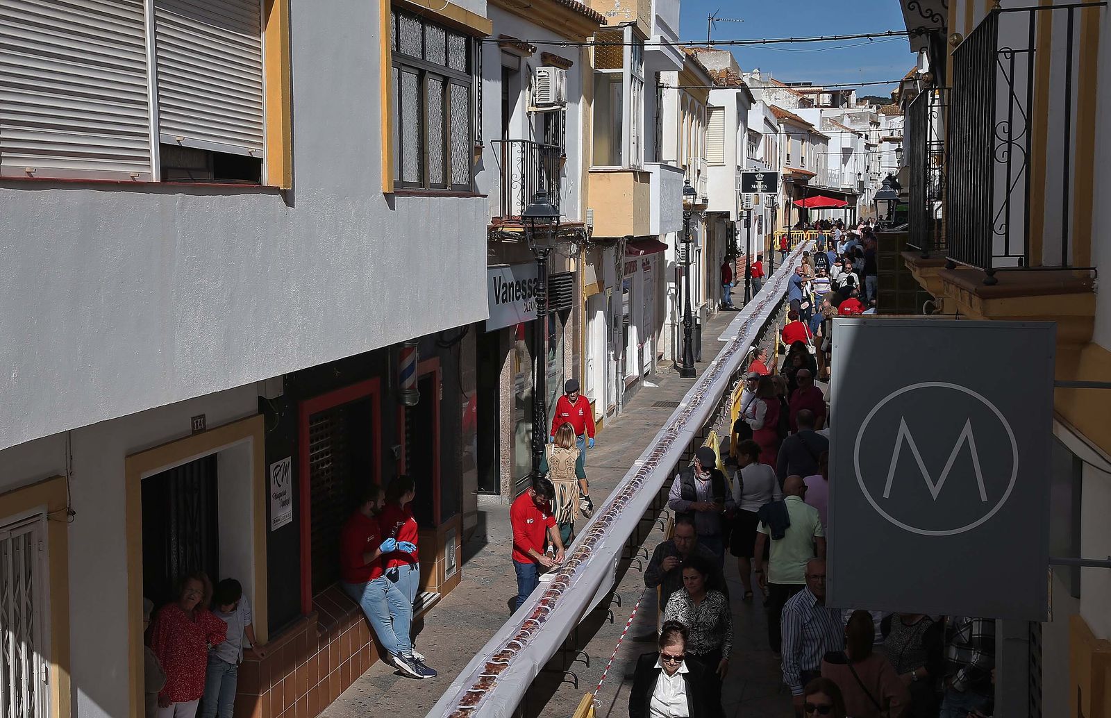 La III Tosta Ibérica Gigante de Los Barrios, en imágenes
