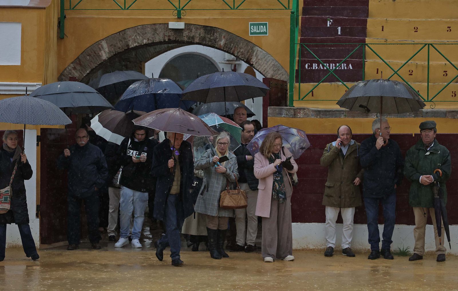 Imágenes del último adiós al diestro Carlos Corbacho en La Línea