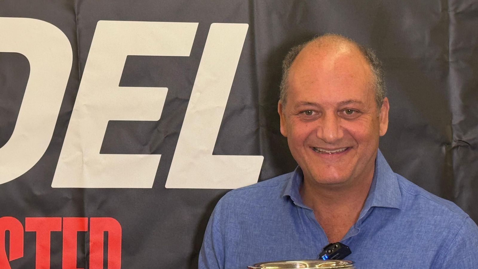 Fabrice Pastor posa durante unos desayunos con la prensa