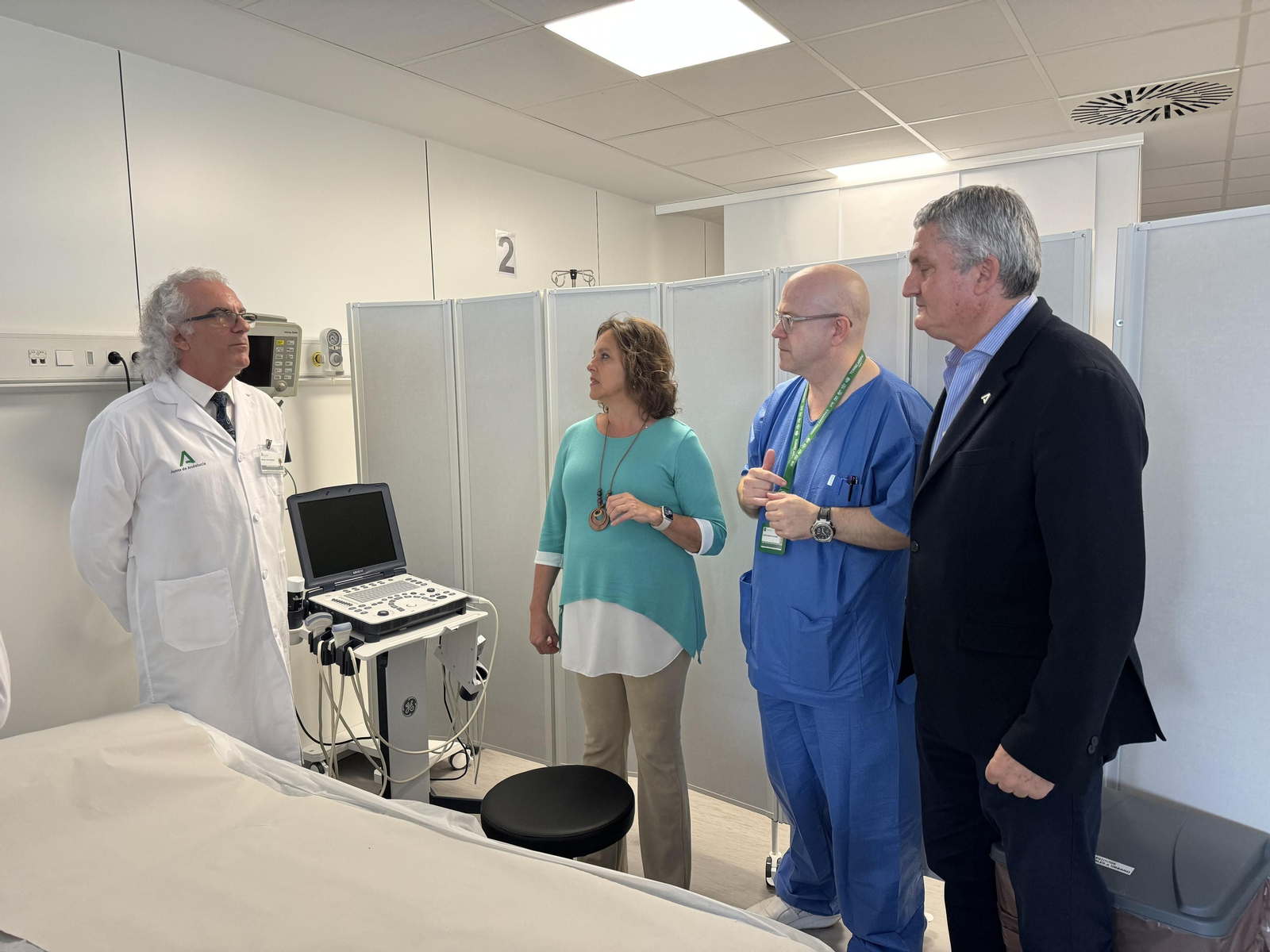 Catalina García inaugura los quirófanos inteligentes y la nueva Unidad del Dolor del Hospital Universitario Torrecárdenas