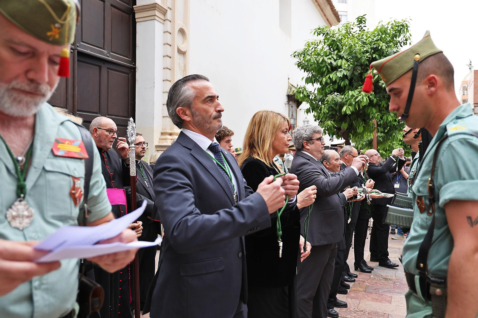 Las mejores imágenes del Sábado de Pasión en Huelva: La Legión con el Cristo de la Vera+Cruz
