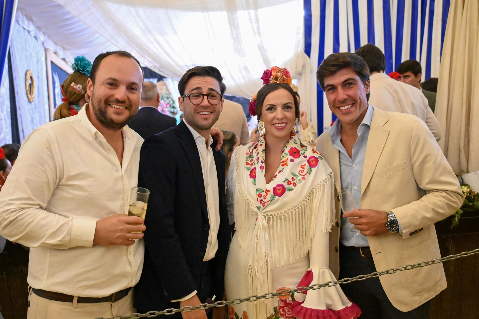 Imágenes del ambiente del ambiente de la noche del sábado en la Feria de Otoño y del Caballo 2025 de Huelva