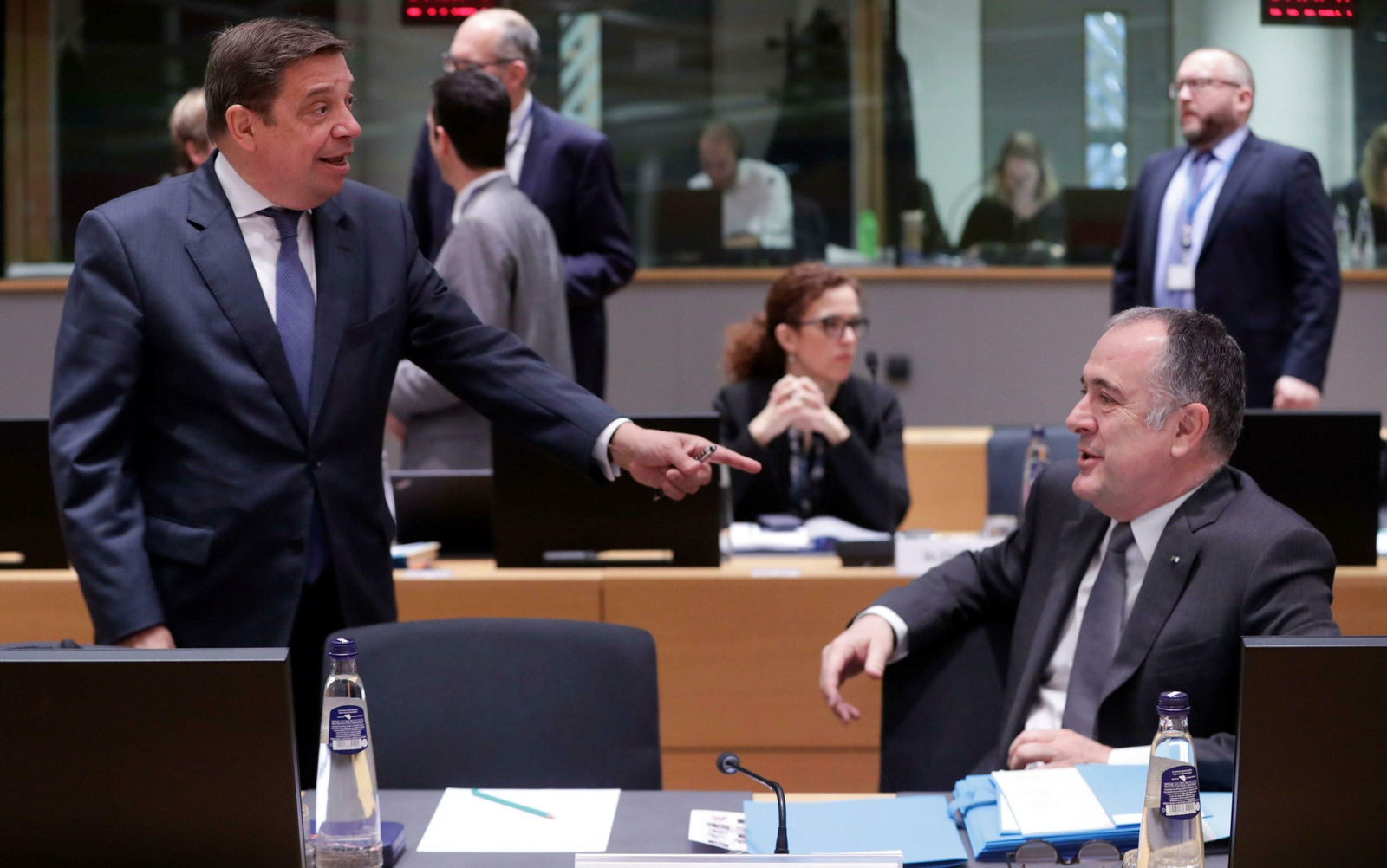 Luis Planas, ayer con su homólogo francés Didier Guillaume en el consejo de ministros de Agricultura