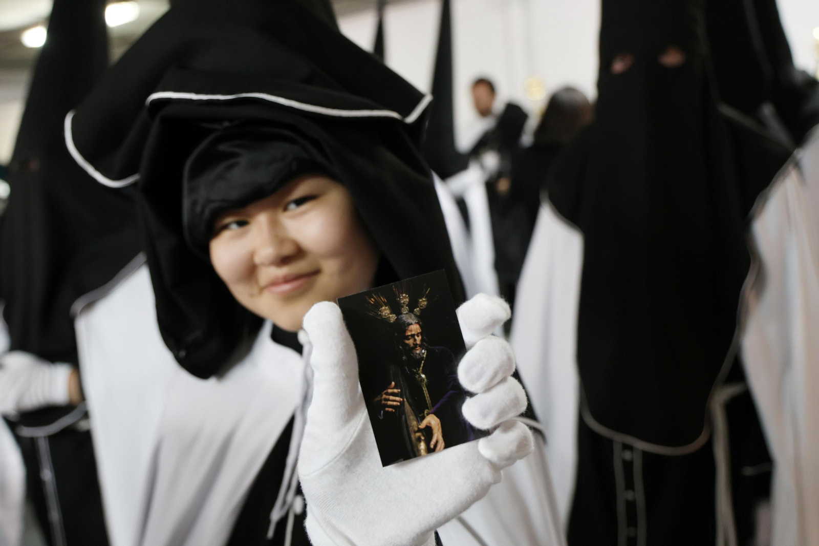 Mediadora en su procesión del Miércoles Santo de Málaga, en fotos