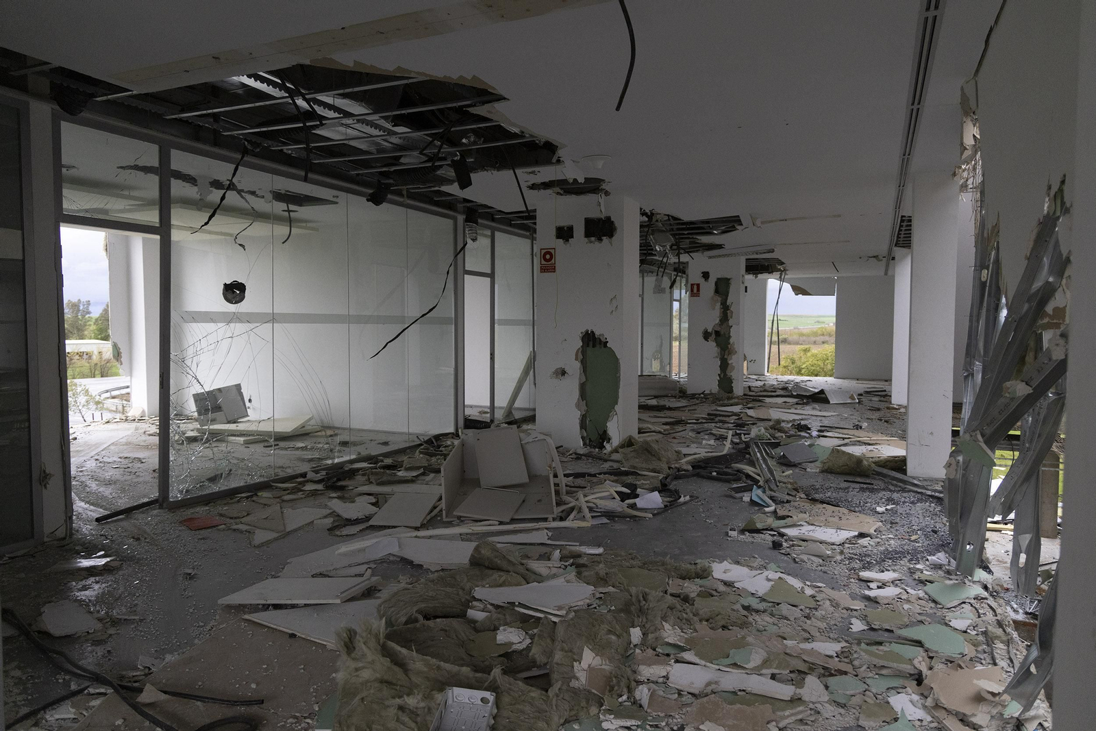 Soland Center: El edificio expoliado de Abengoa, en imágenes