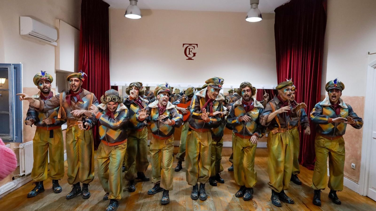 Búscate entre las mejores imágenes de la decimotercera sesión de preliminares del COAC 2025