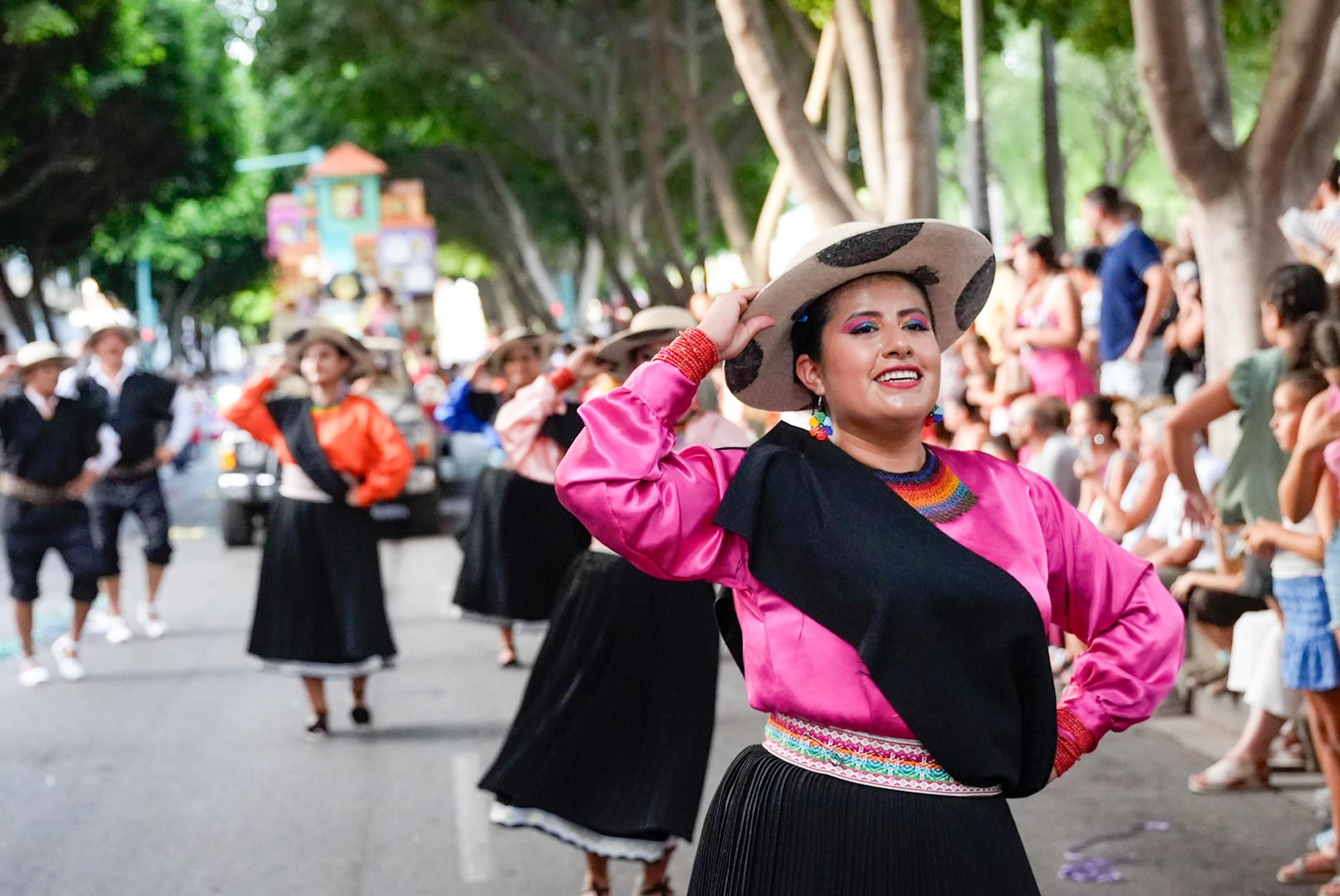 Así se ha vivido la Batalla de Flores en la Feria de Almería