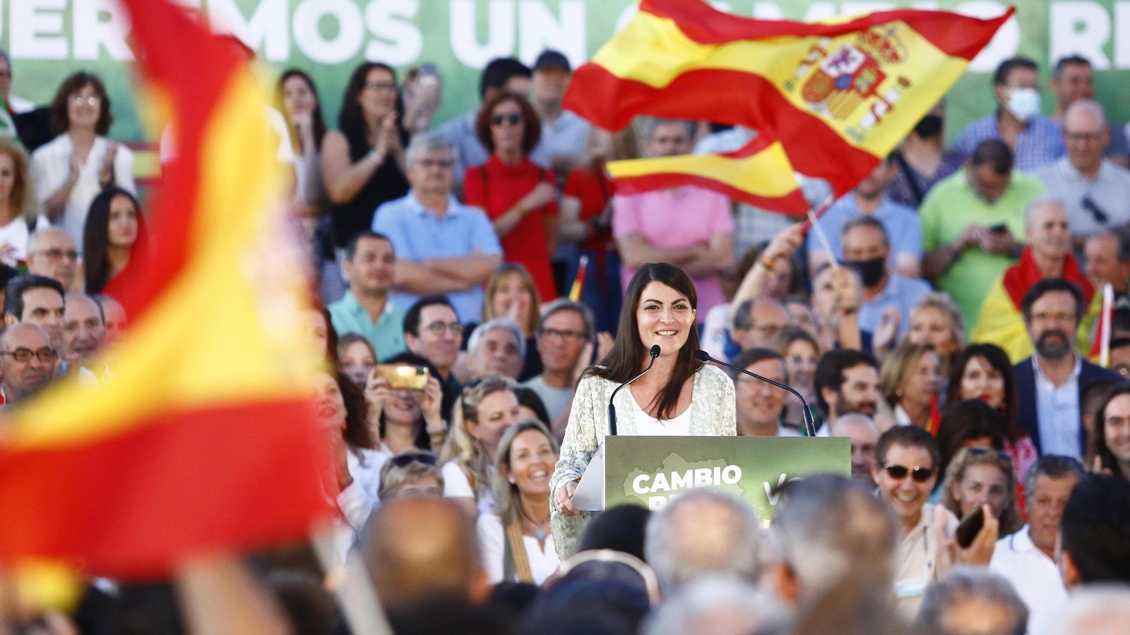 Macarena Olona durante su intervención en el acto de precampaña este viernes en Málaga.