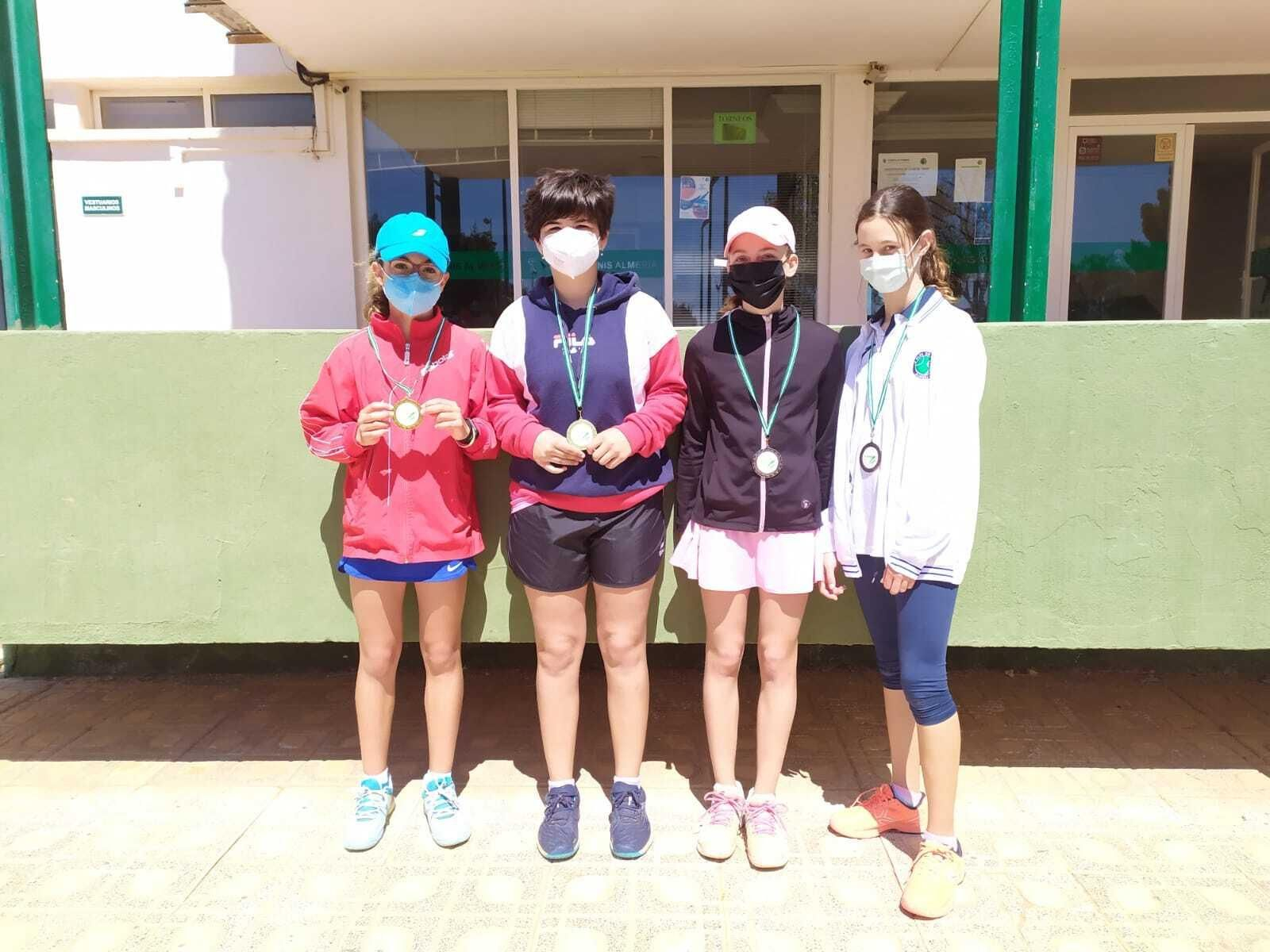 Paula Navarro y Carla Sáez se llevaron el doble femenino