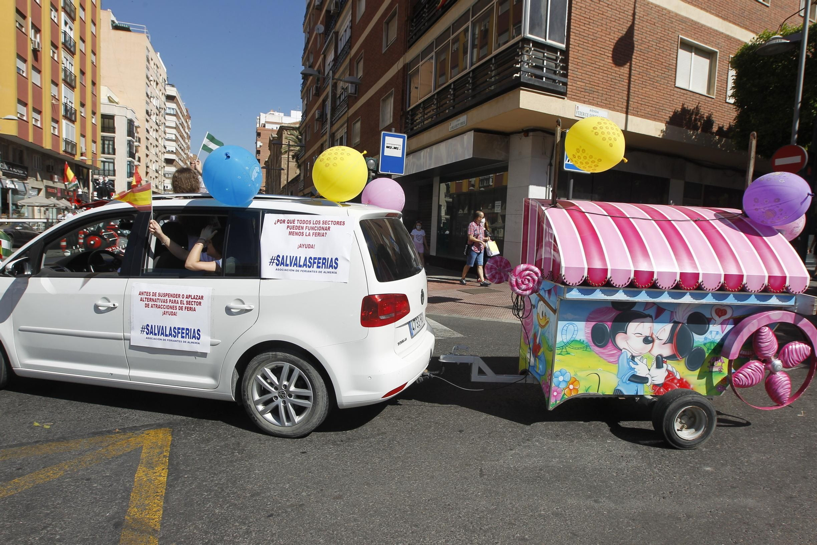 Fotogalería manifestación feriantes. Almería