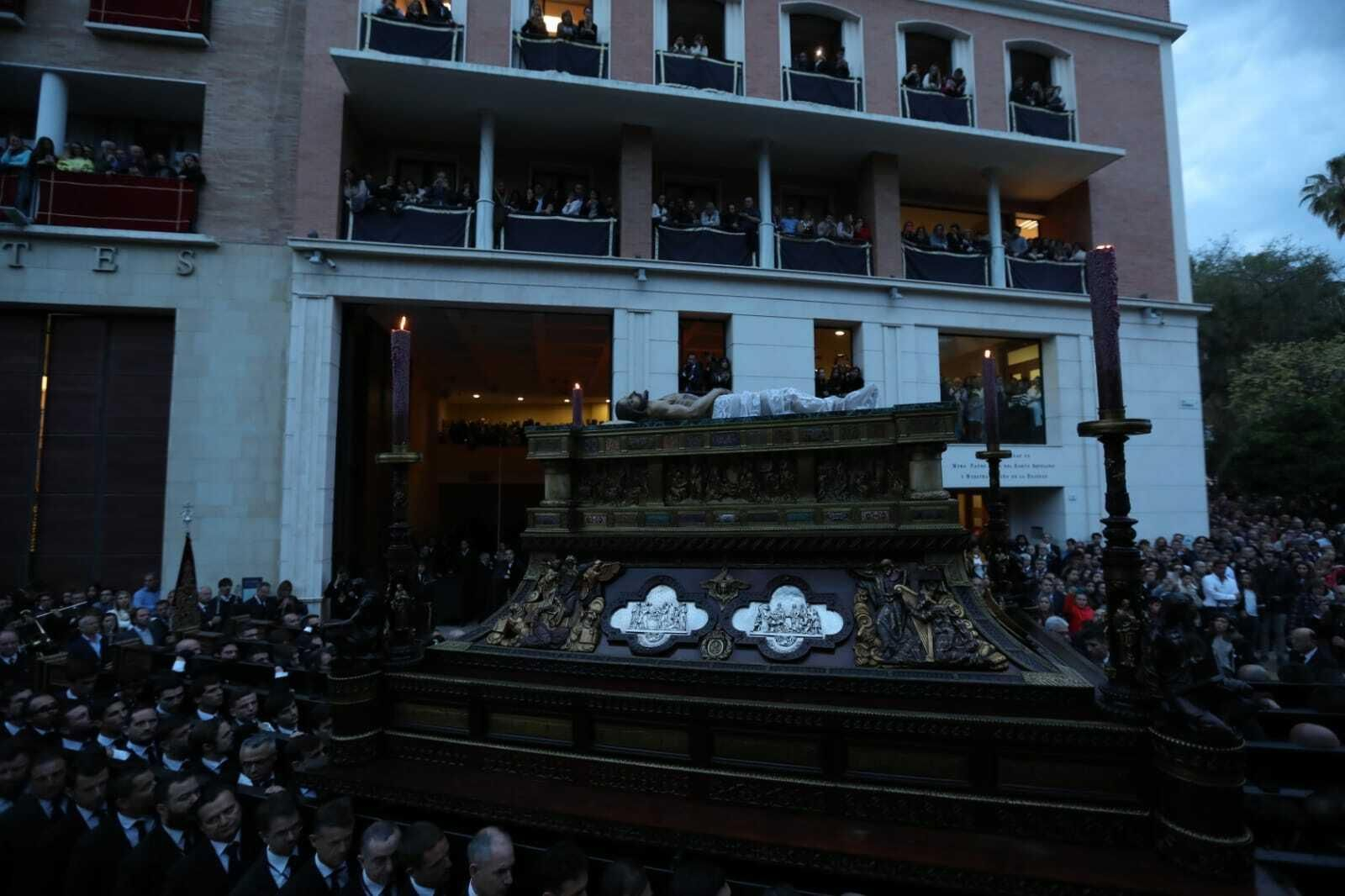Las fotos del Sepulcro del Viernes Santo en Málaga Las fotos del Sepulcro del Viernes Santo en Málaga