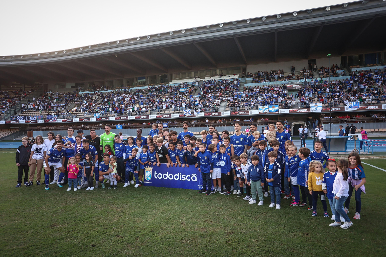 Búscate en el partido del Xerez CD - CD Utrera