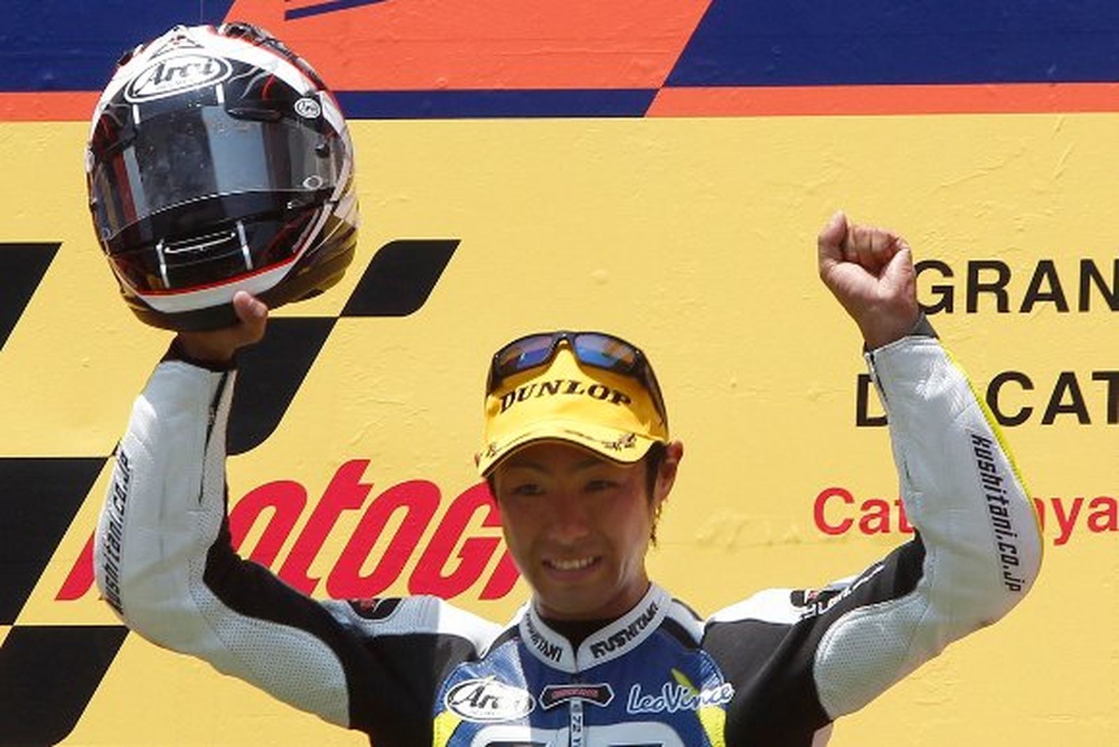 Takahashi vence en una carrera accidentada