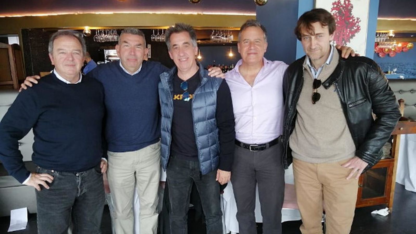 Los miembros que dirigen la nueva terutulia cofrade, 'La Tertulia cofrade va el primero', Gaby del Río, Ángel García Martínez, José Antonio Guerra, José Miguel Calvo y Antonio Pérez.