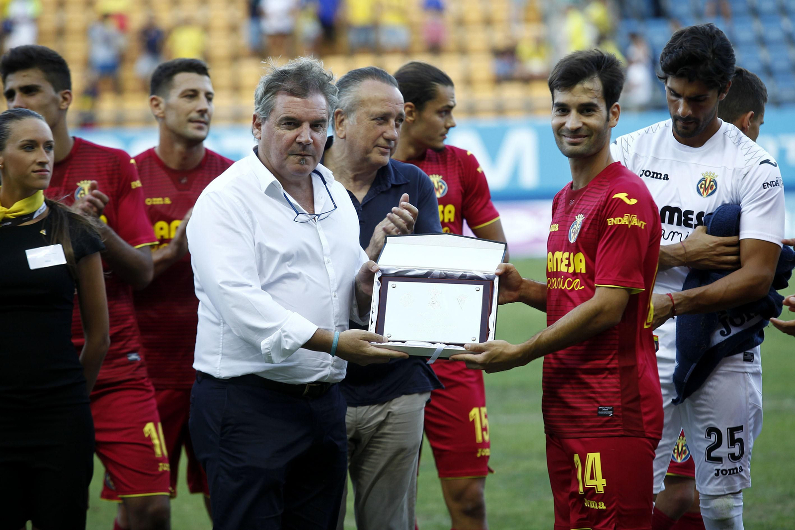 Las imágenes del Cádiz-Villarreal del Trofeo Carranza