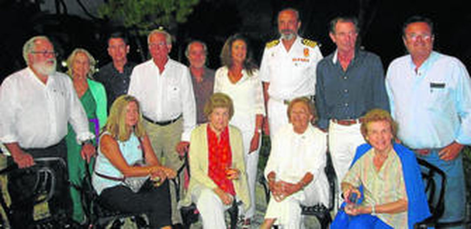 Miguel Arias, Micaela Domecq, Ramón y José María Suanzes, Mamen Barbadillo, José Ramón Fernández de Mesa, Juan Reyna, Alfonso Pérez Barbadillo, Teresa Bajo, Victoria y Anamaría Bohórquez y condesa de Montagut.