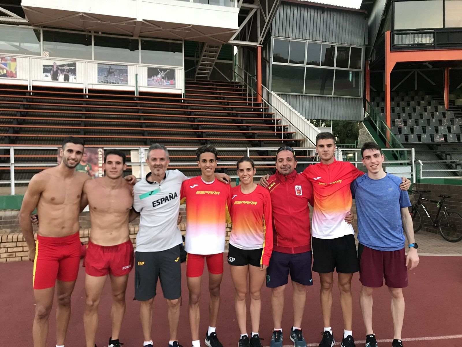 Ouassim Oumaiz, en Sudáfrica con el grupo de entrenamiento.