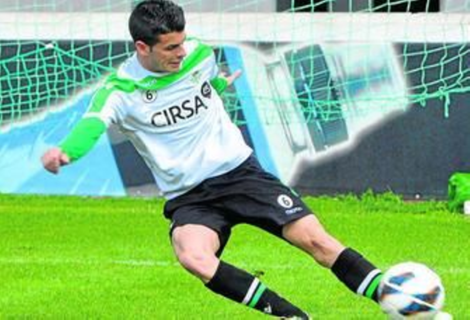 Álex Martínez confía en la fortaleza en casa