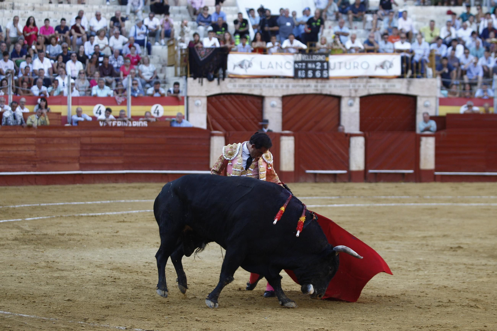 Las mejores imágenes de los toreros Fortes, Juan Ortega y David de Miranda en la Feria de Almería 2025