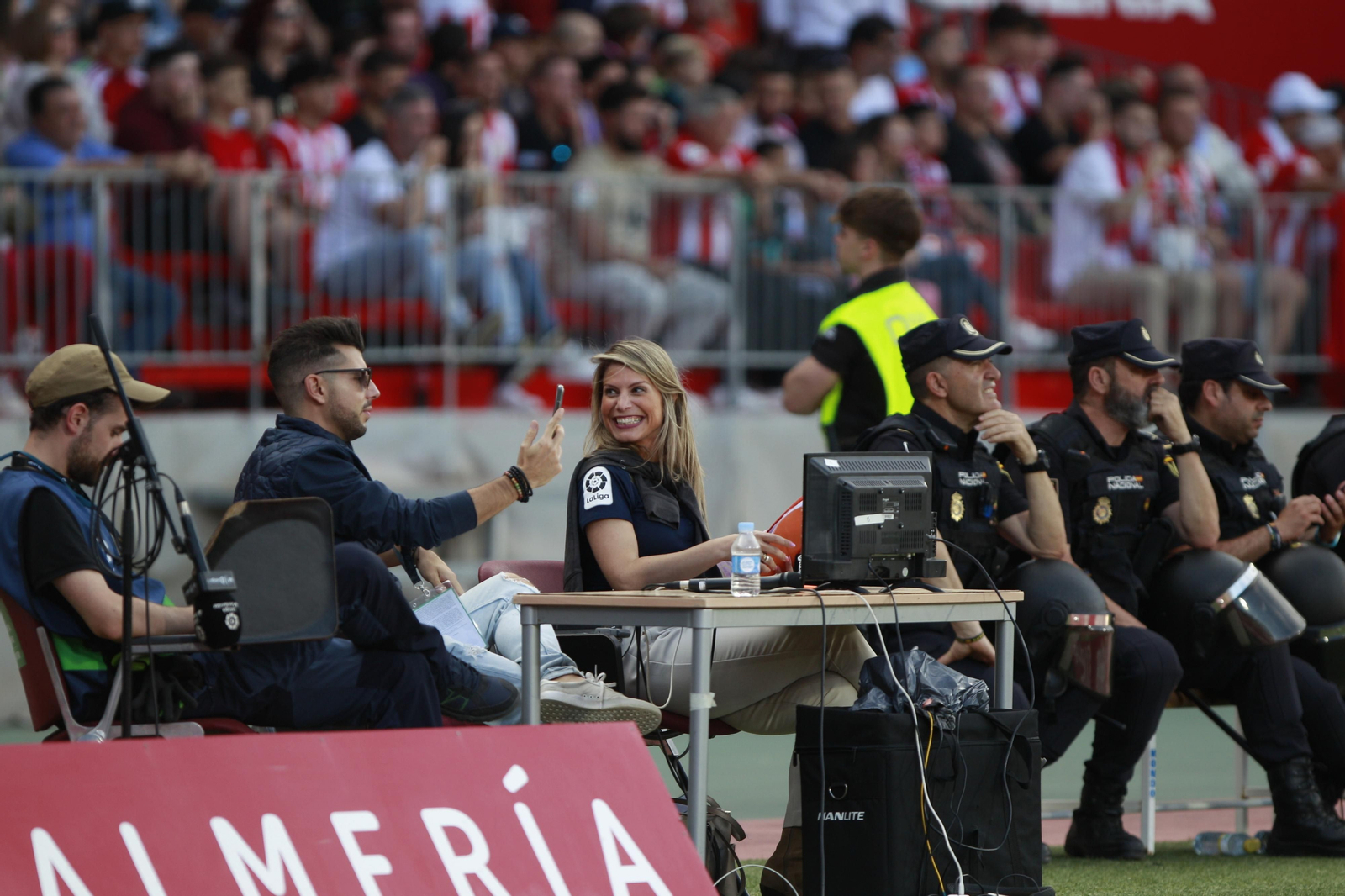 Imágenes del partido U.D. Almería-Real Valladolid C.F.